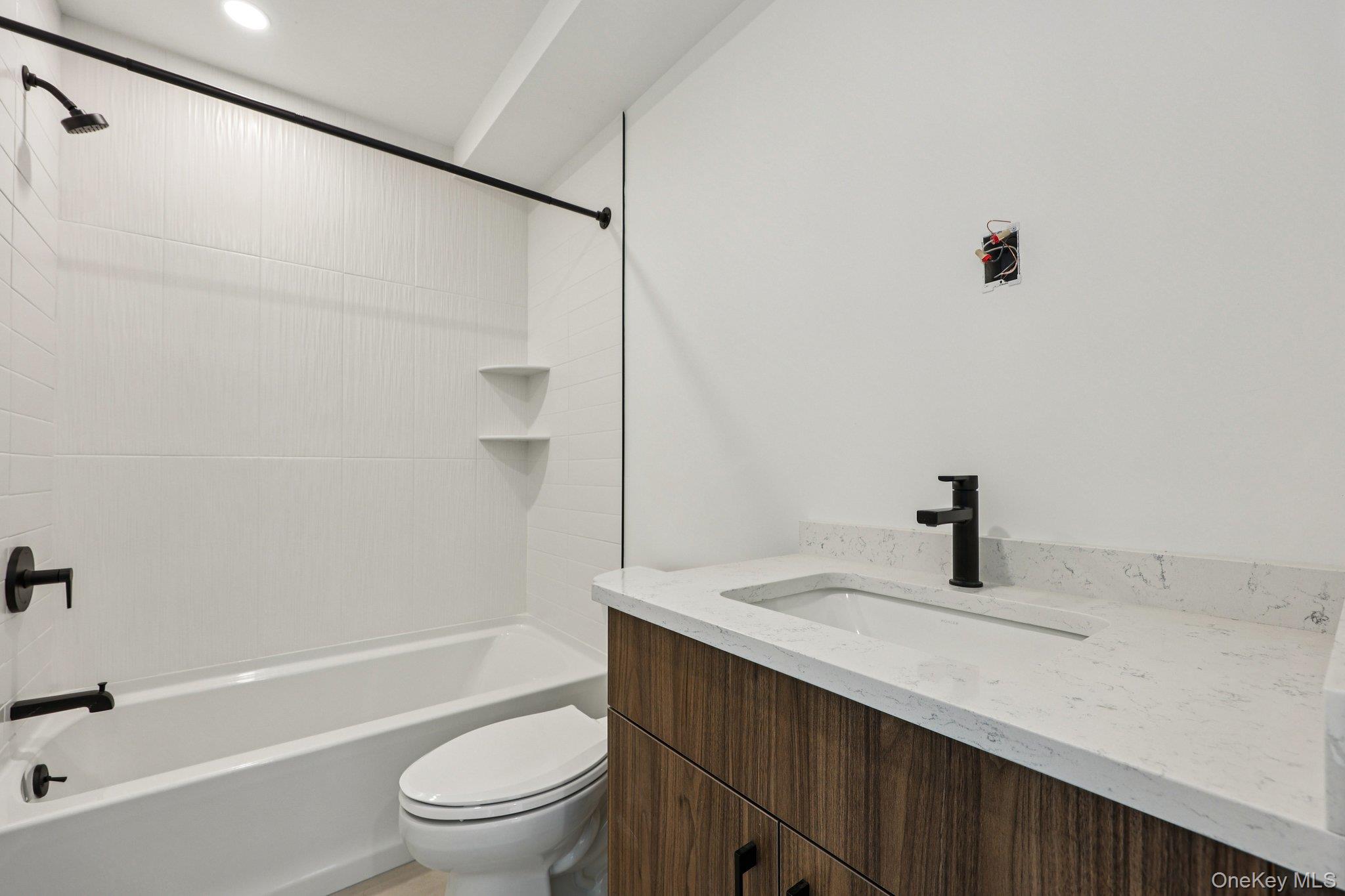 325 Manville Road, Unit 202 Pleasantville, NY 10570 - Photo 21 of 38