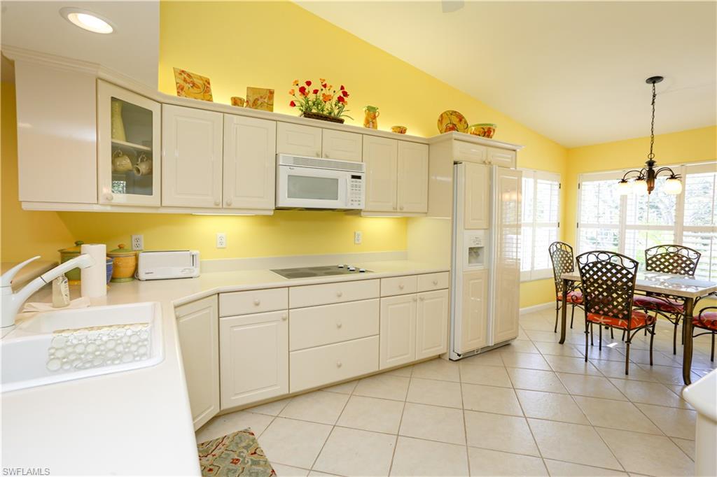 14550 Red Fox Run, Unit 402 Naples, FL 34110 - Photo 19 of 42
