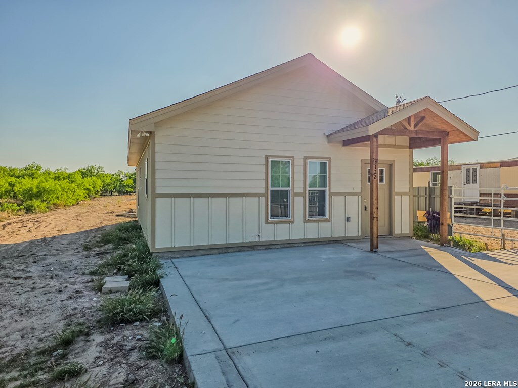 3122 Rosita Valley Road Eagle Pass, TX 78852 - Photo 3 of 35