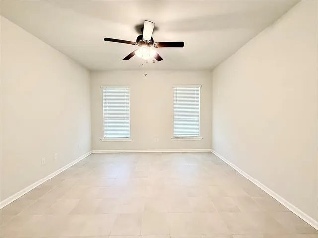 $2,075 | 42468 North Falcon Drive, Ponchatoula, LA 70454