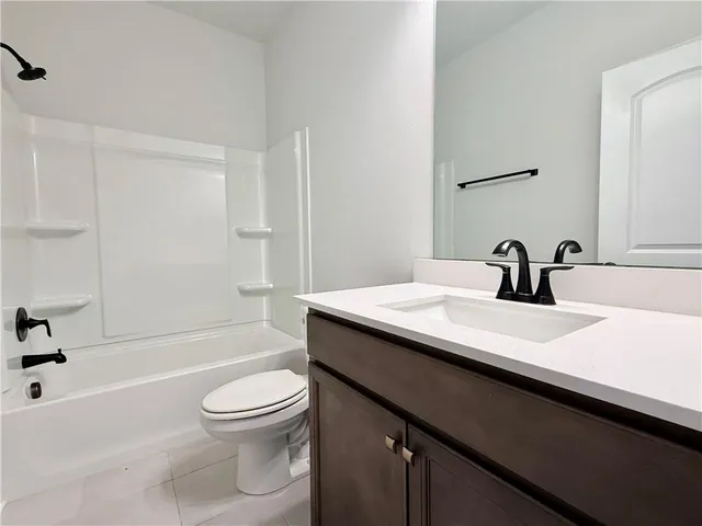 $2,075 | 42468 North Falcon Drive, Ponchatoula, LA 70454