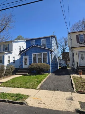 $189,000 | 100 Coolidge Street, Irvington, NJ 07111