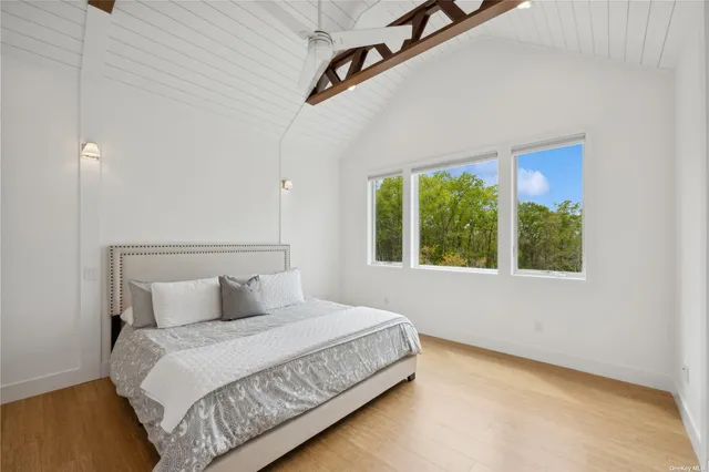 $50,000 | 15 Hillside Lane, East Hampton, NY 11937