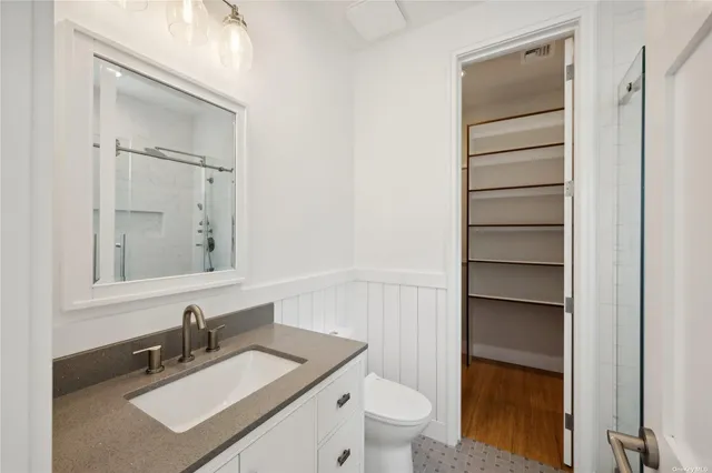 $50,000 | 15 Hillside Lane, East Hampton, NY 11937