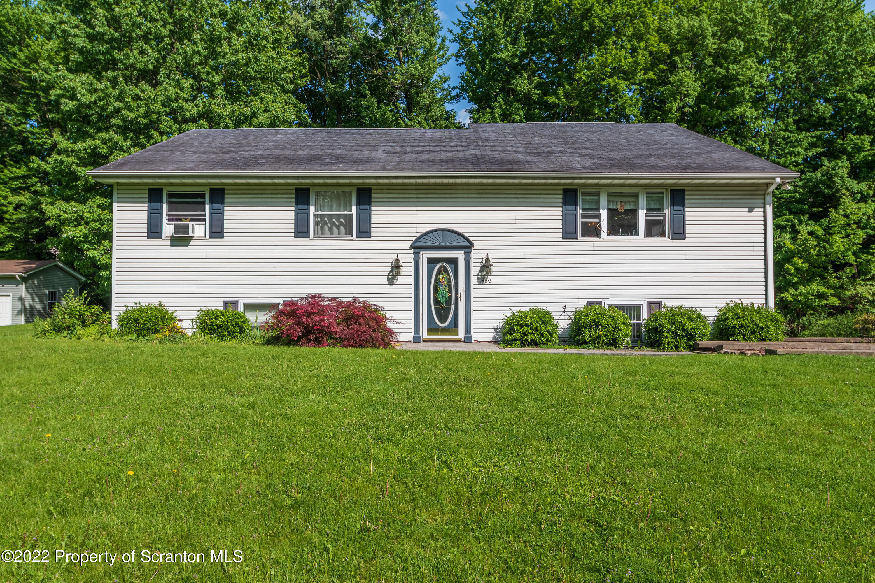 460 Willowbrook Road Clarks Summit, PA 18411 - Photo 1 of 40 Gallery Image 1