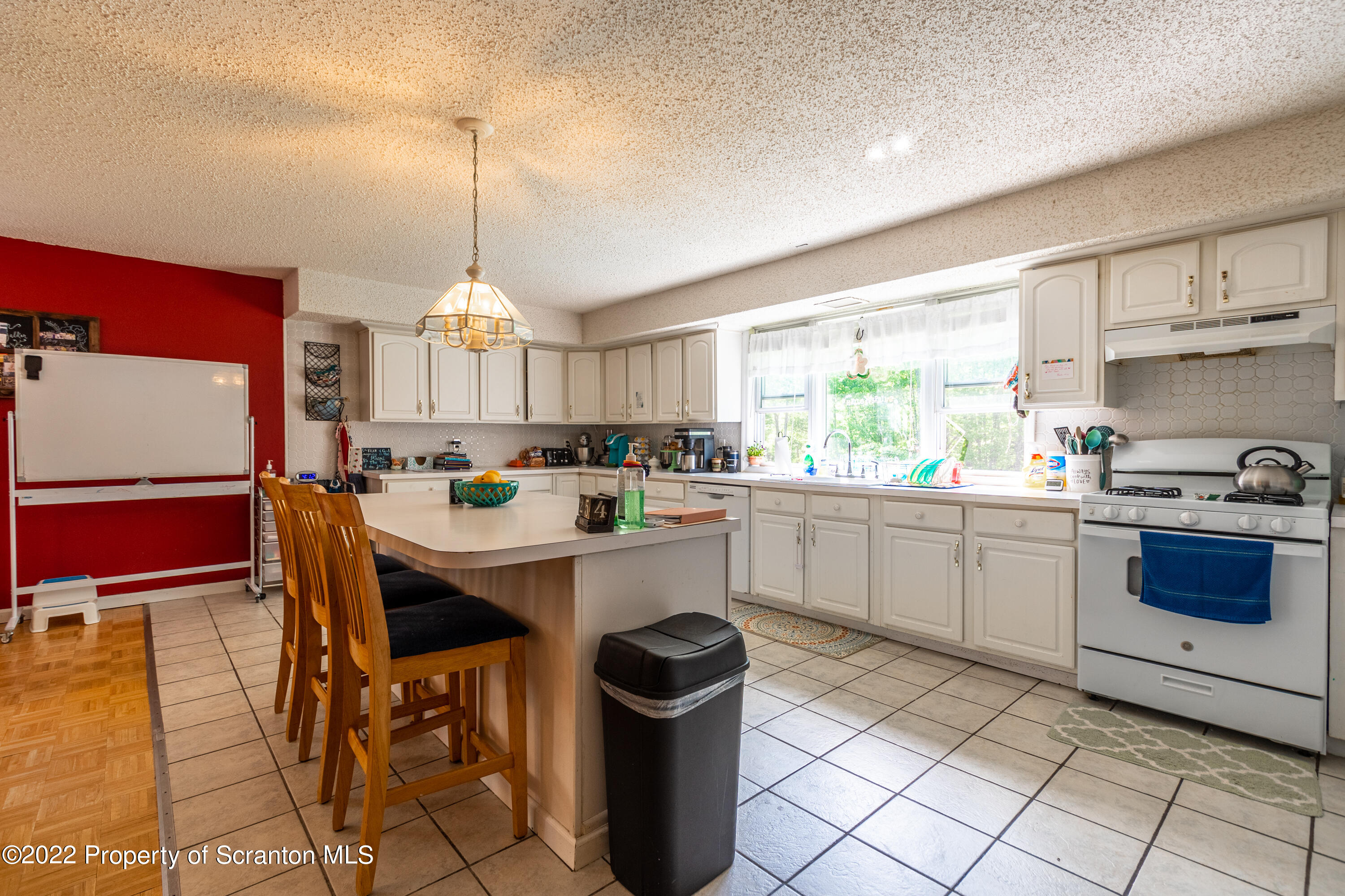 460 Willowbrook Road Clarks Summit, PA 18411 - Photo 7 of 40 Gallery Image 7