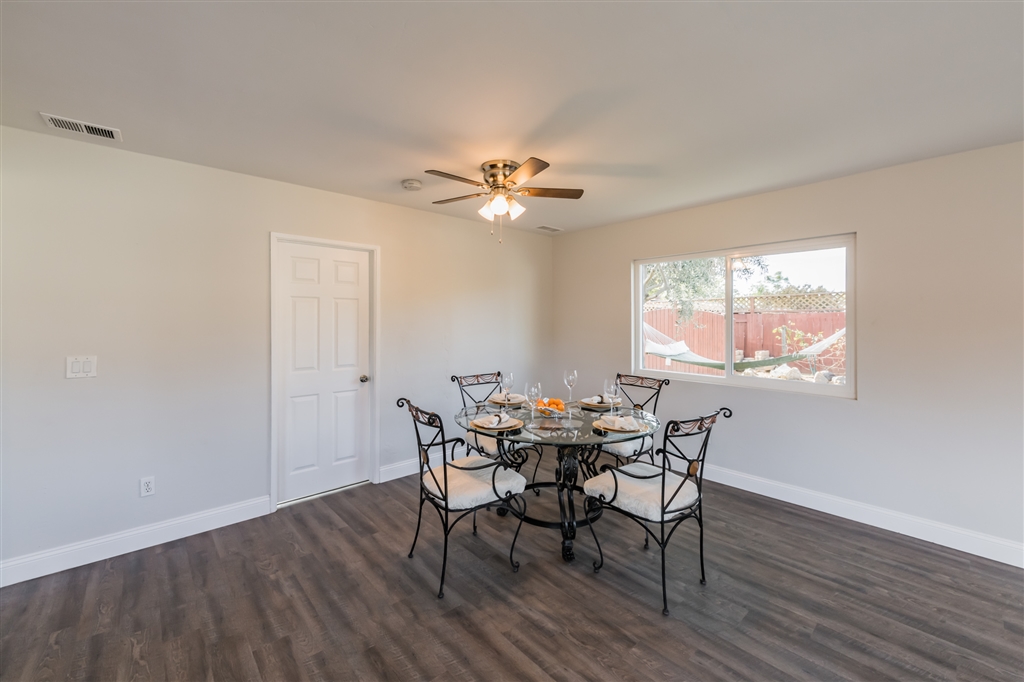 13702 Somerset Road Poway, CA 92064 - Photo 12 of 25