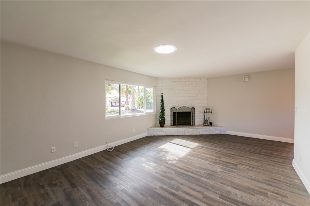 13702 Somerset Road Poway, CA 92064 - Photo 3 of 25