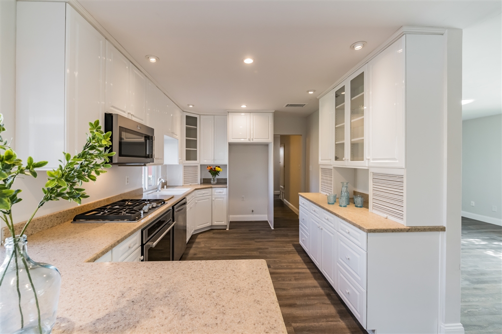 13702 Somerset Road Poway, CA 92064 - Photo 5 of 25