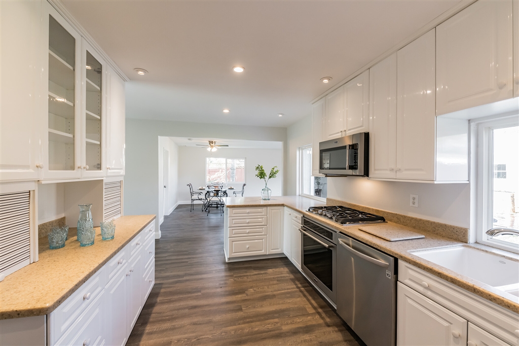 13702 Somerset Road Poway, CA 92064 - Photo 7 of 25