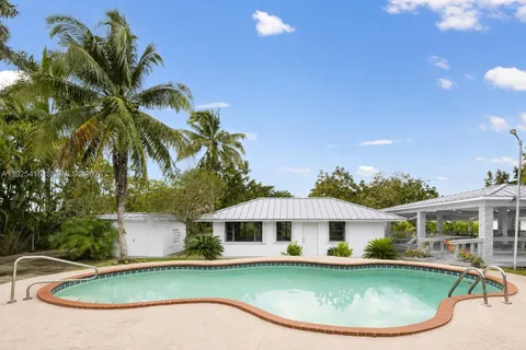 $1,595,000 | 20450 Southwest 198th Avenue, Miami, FL 33187