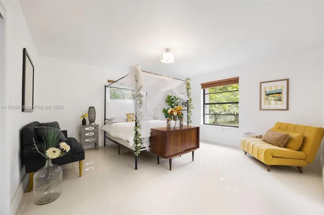 $1,700,000 | 20450 Southwest 198th Avenue, Miami, FL 33187