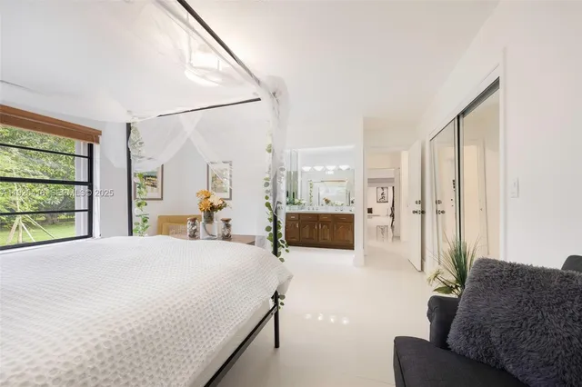 $1,700,000 | 20450 Southwest 198th Avenue, Miami, FL 33187