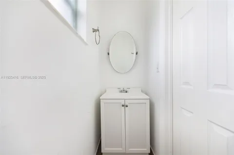 $1,700,000 | 20450 Southwest 198th Avenue, Miami, FL 33187