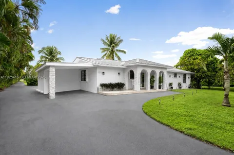 $1,595,000 | 20450 Southwest 198th Avenue, Miami, FL 33187