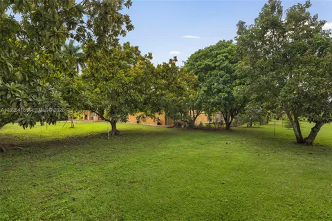 $1,595,000 | 20450 Southwest 198th Avenue, Miami, FL 33187