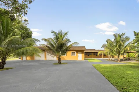 $1,595,000 | 20450 Southwest 198th Avenue, Miami, FL 33187