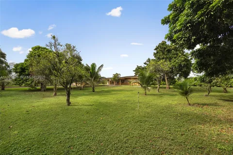 $1,700,000 | 20450 Southwest 198th Avenue, Miami, FL 33187