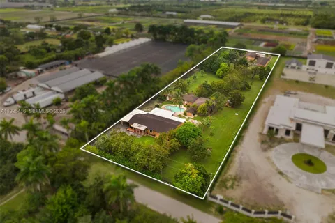 $1,595,000 | 20450 Southwest 198th Avenue, Miami, FL 33187