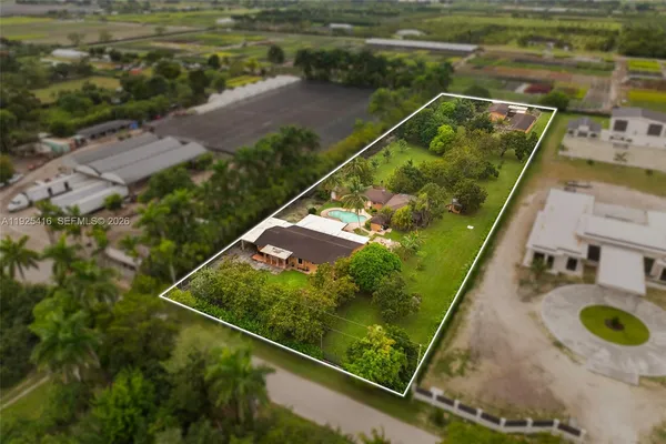 $1,595,000 | 20450 Southwest 198th Avenue, Miami, FL 33187