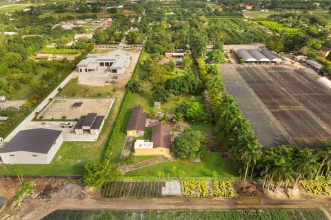 $1,700,000 | 20450 Southwest 198th Avenue, Miami, FL 33187