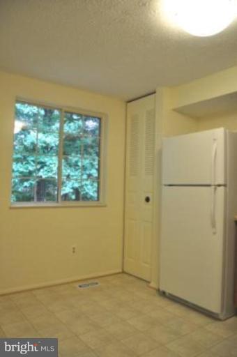 11510 Underoak Court Reston, VA 20191 - Photo 20 of 30 Room for a table or portable island in the kitchen