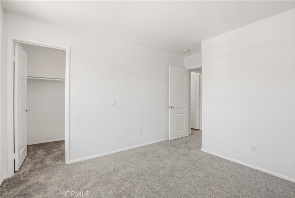 31598 Six Rivers Court Temecula, CA 92592 - Photo 32 of 43 a view of an empty room