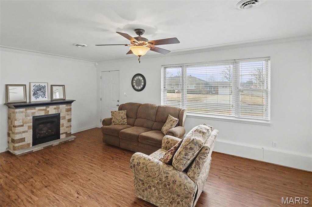 334 Silver Street Bethalto, IL 62010 - Photo 17 of 37