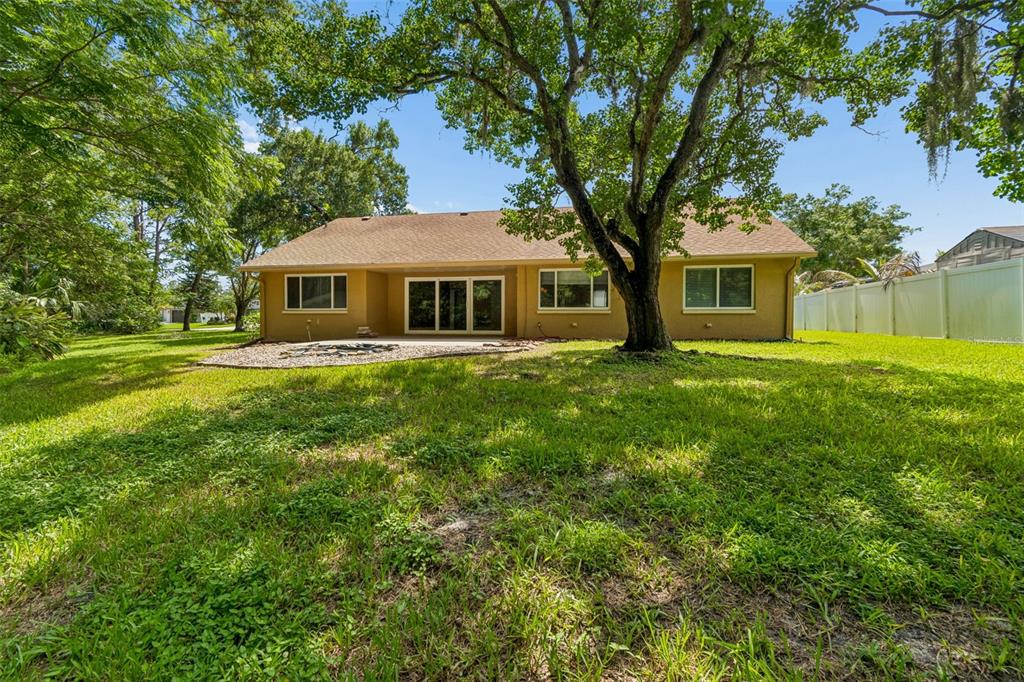 15109 Springview Street Tampa, FL 33624 - Photo 2 of 31