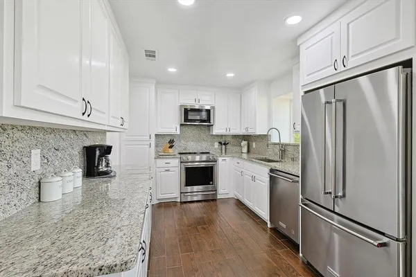 $3,500 | 3322 Darby Lane, Denton, TX 76207