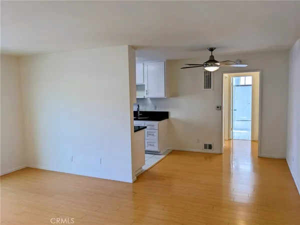 $2,495 | 11948 Darlington Avenue, Unit 4, Los Angeles, CA 90049