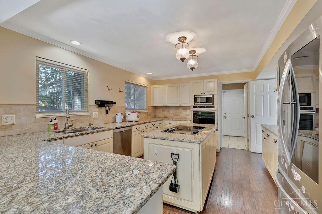 8303 Weller Road Montgomery, OH 45242 - Photo 14 of 45 Gallery Image 14
