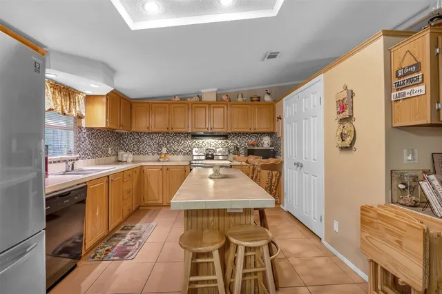 $644,000 | 250 Granbury, Livingston, TX 77351