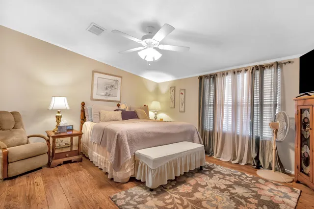 $644,000 | 250 Granbury, Livingston, TX 77351