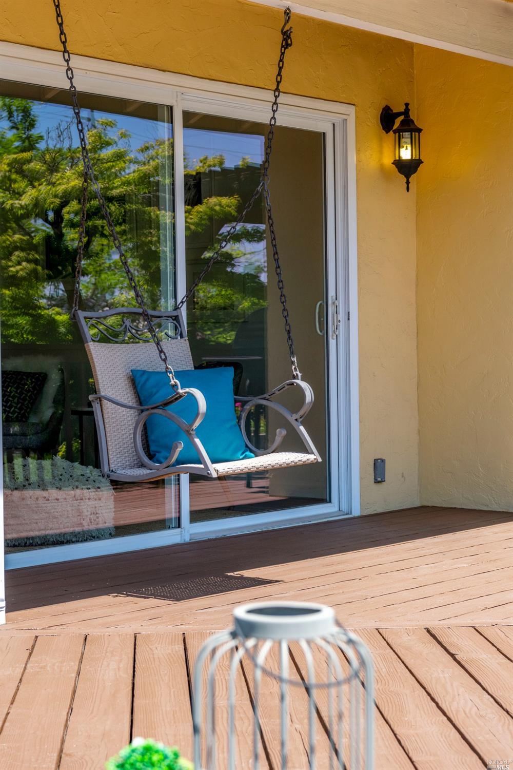 16 Loma Linda Road San Rafael, CA 94901 - Photo 36 of 46 a room with wooden floor and a potted plant