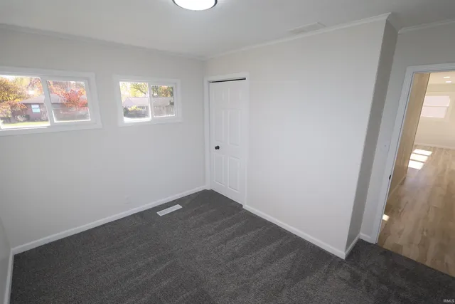 $184,900 | 19627 Southland Avenue, South Bend, IN 46614