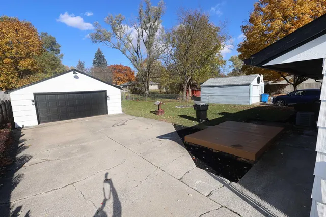 $184,900 | 19627 Southland Avenue, South Bend, IN 46614