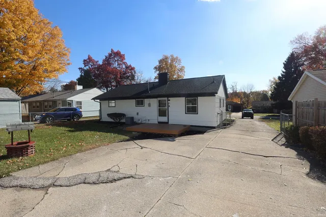 $184,900 | 19627 Southland Avenue, South Bend, IN 46614