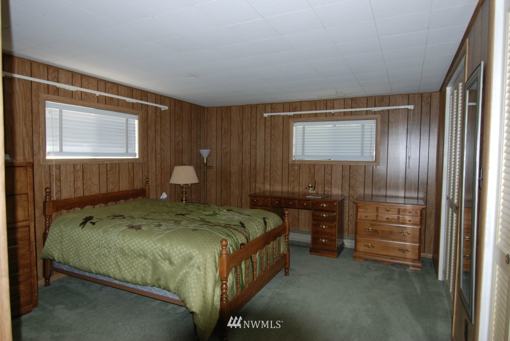 1952 South Lakeshore Road Chelan, WA 98816 - Photo 6 of 24 Gallery Image 6