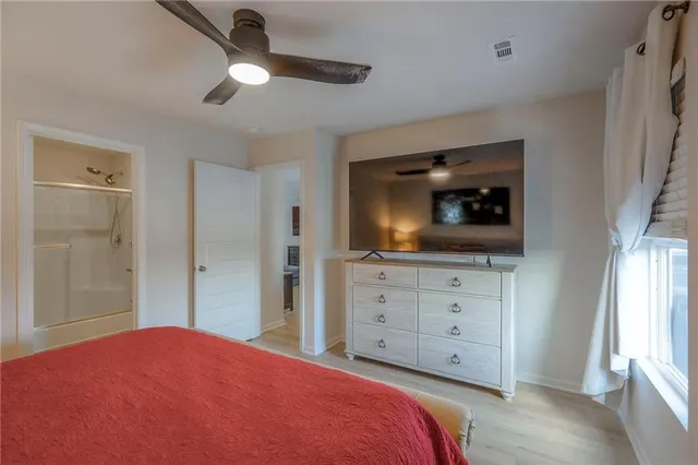 $289,900 | 435 East Park Hill Drive, Tonganoxie, KS 66086