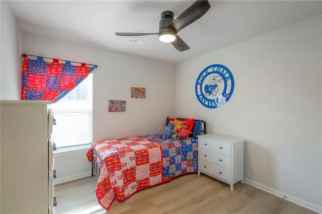 $289,900 | 435 East Park Hill Drive, Tonganoxie, KS 66086