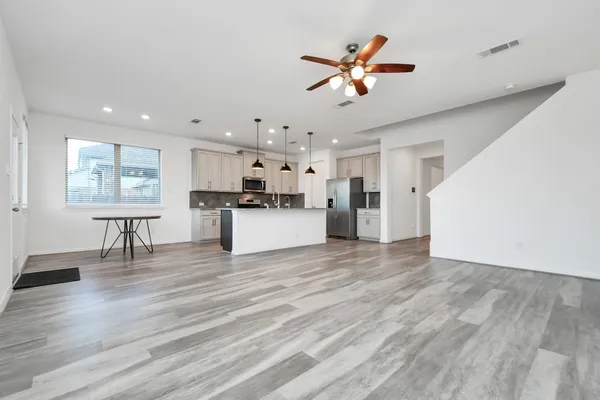 $2,750 | 9607 Slumbering Willow Lane, Richmond, TX 77406