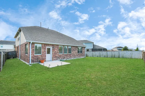 $2,750 | 9607 Slumbering Willow Lane, Richmond, TX 77406