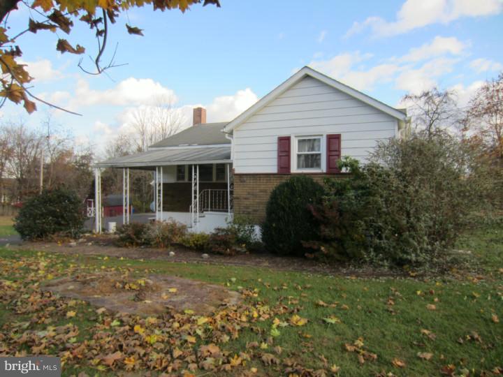 131 Headquarters Road Erwinna, PA 18920 - Photo 4 of 19