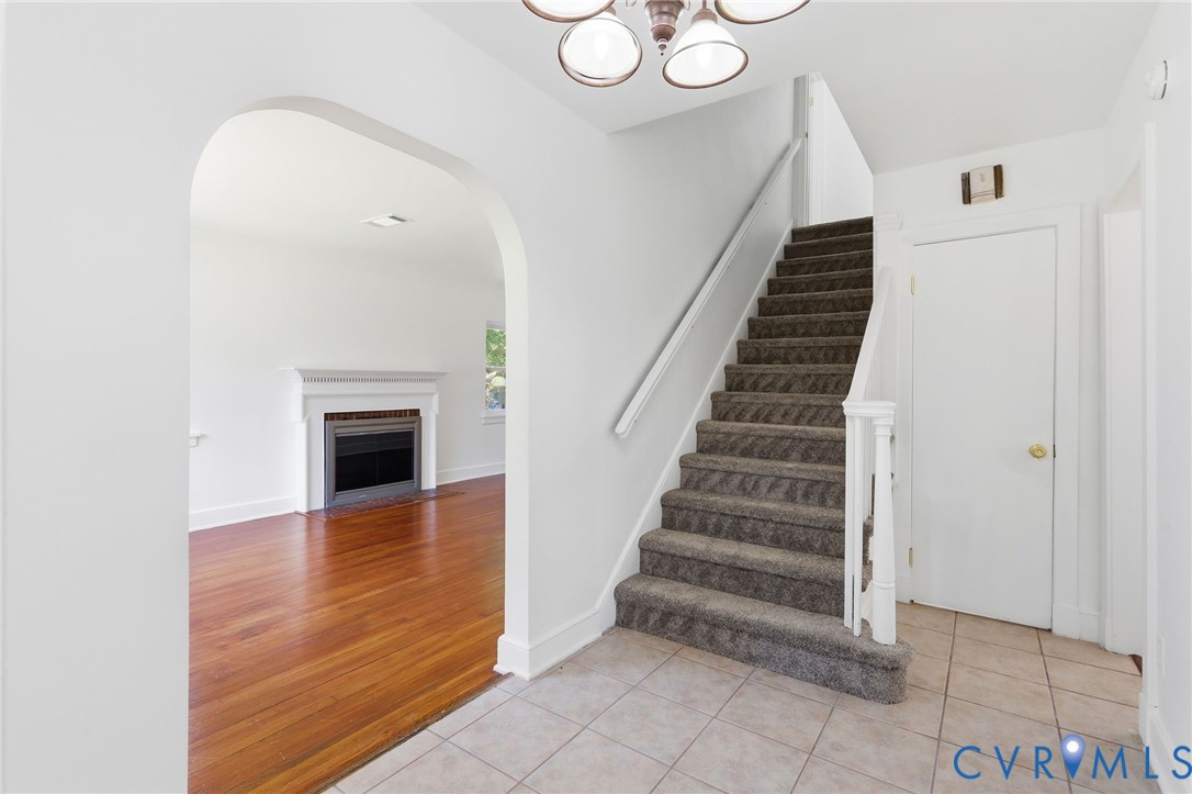 1634 Hungary Road Henrico, VA 23228 - Photo 7 of 48