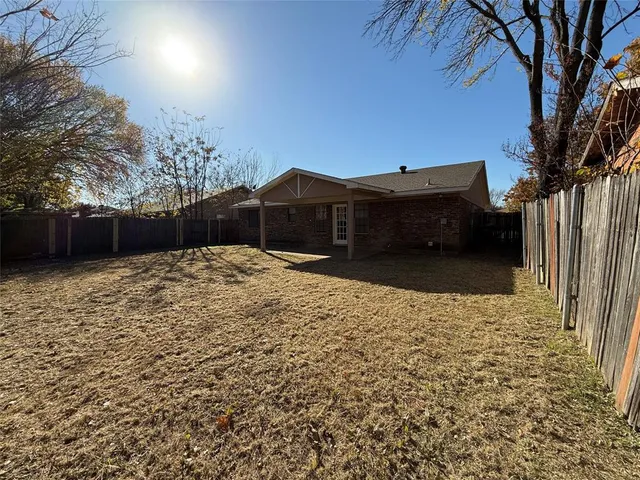a house view with a outdoor space