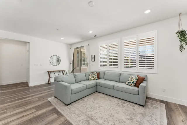 $545,000 | 12838 Knightsbrook Avenue, Rancho Cordova, CA 95742