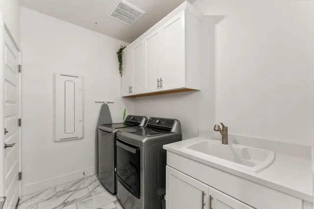 $545,000 | 12838 Knightsbrook Avenue, Rancho Cordova, CA 95742