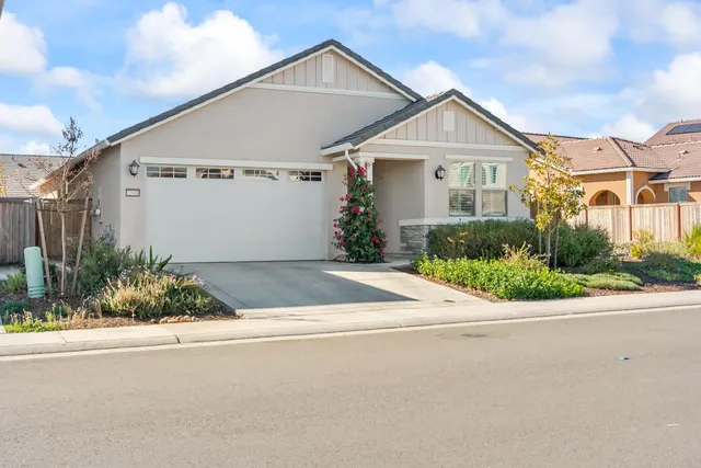 $545,000 | 12838 Knightsbrook Avenue, Rancho Cordova, CA 95742