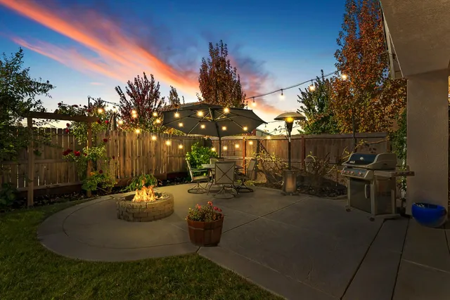 $545,000 | 12838 Knightsbrook Avenue, Rancho Cordova, CA 95742